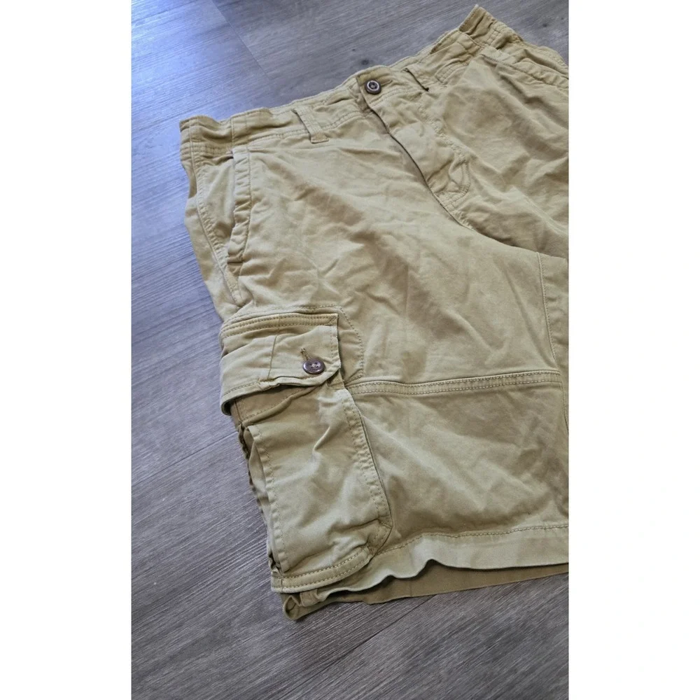 American Eagle Cargo Shorts Mens 32 Khaki Beige Longer Length Y2K Extreme Flex